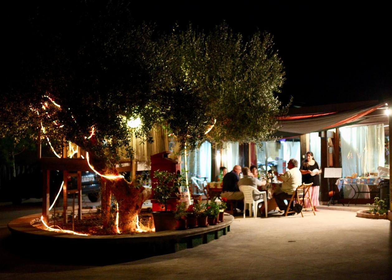 Music House A Castellana Grotte Confinante Via Per Turi 500M Dalle Grotte Exterior photo